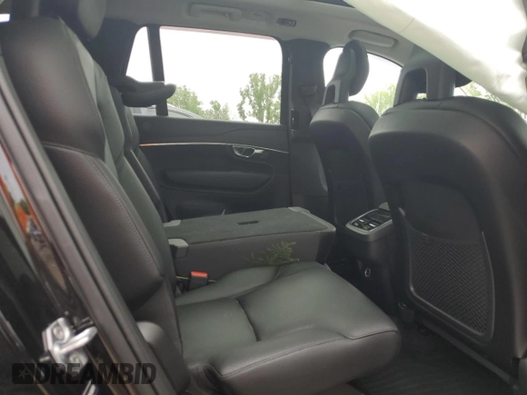 2020 Volvo XC90 Momentum z VIN YV4A22PK6L1622373, wystawiony jako Copart lot #60358385 z przebiegiem 43 230 mil mil oraz Szkoda całkowita • Salvage title. Historia ofert i sprzedaży dostępna na DreamBid. Obrazek 10.