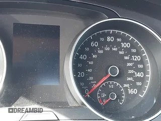 2017 Volkswagen Golf S с VIN 3VWH17AU0HM525270, выставлен на аукционе IAAI как лот 40931148 с пробегом Не указан миль и . История ставок и продаж доступна на DreamBid. Изображение 14.