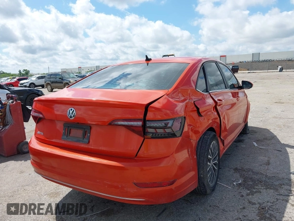 2019 Volkswagen Jetta SEL with VIN 3VWE57BU7KM167369, listed as a IAAI auction lot 42346356 with 79,327 mi miles and . Bid and sale history available at DreamBid. Image 4.