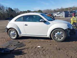 2015 Volkswagen Beetle Fleet Edition with VIN 3VWF17AT3FM602984, listed as a IAAI auction lot 41432981 with 111,000 mi miles and . Bid and sale history available at DreamBid. Image 14.