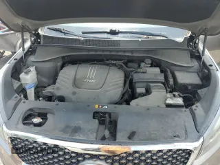 2016 Kia Sorento SX with VIN 5XYPKDA51GG092864, listed as a Copart auction lot 60426365 with 151,599 mi miles and Clean title. Bid and sale history available at DreamBid. Image 12.
