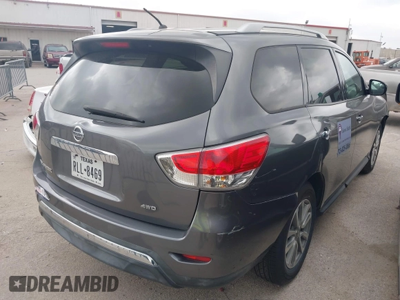 2016 Nissan Pathfinder S with VIN 5N1AR2MM4GC652935, listed as a IAAI auction lot 42101585 with 161,754 mi miles and . Bid and sale history available at DreamBid. Image 4.