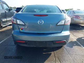 2010 Mazda 3 i Sport z VIN JM1BL1SFXA1315536, wystawiony jako IAAI lot #42274178 z przebiegiem 160 773 mil mil oraz . Historia ofert i sprzedaży dostępna na DreamBid. Obrazek 16.