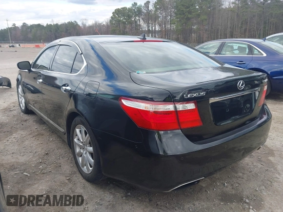 2009 Lexus LS 460 with VIN JTHBL46F395091038, listed as a IAAI auction lot 41723945 with 194,002 mi miles and . Bid and sale history available at DreamBid. Image 3.