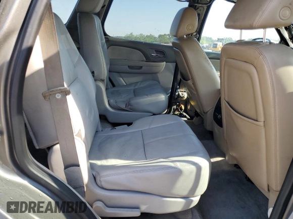 2012 Chevrolet Tahoe LT z VIN 1GNSCBE04CR258954, wystawiony jako Copart lot #52866995 z przebiegiem 135 873 mil mil oraz Szkoda całkowita • Salvage title. Historia ofert i sprzedaży dostępna na DreamBid. Obrazek 11.