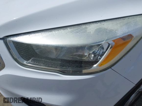 2017 Ford Escape SE with VIN 1FMCU9G90HUC66502, listed as a IAAI auction lot 41991527 with 219,380 mi miles. Bid and sale history available at carsss.com. Image 6.