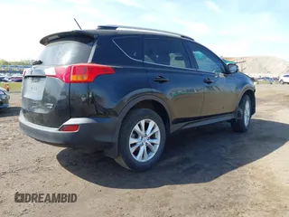 2014 Toyota RAV4 Limited with VIN 2T3DFREV2EW208344, listed as a IAAI auction lot 42033398 with 157,719 mi miles. Bid and sale history available at carsss.com. Image 4.