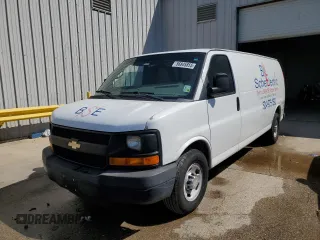 2011 Chevrolet Express Cargo z VIN 1GCWGGBA6B1165133, wystawiony jako Copart lot #56845855 z przebiegiem 165 757 mil mil oraz Szkoda całkowita • Salvage title. Historia ofert i sprzedaży dostępna na DreamBid. Obrazek 1.