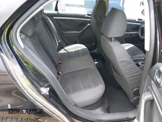 2009 Volkswagen Jetta S with VIN 3VWJZ71K19M053025, listed as a IAAI auction lot 42468951 with 225,036 mi miles and . Bid and sale history available at DreamBid. Image 8.