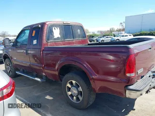 2006 Ford F-250 XL z VIN 1FTSX21P06ED33807, wystawiony jako IAAI lot #41824991 z przebiegiem 179 423 mil mil oraz . Historia ofert i sprzedaży dostępna na DreamBid. Obrazek 14.