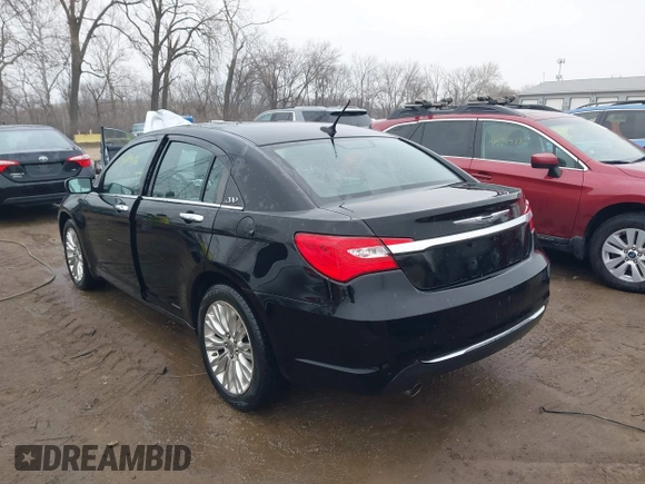 2013 Chrysler 200 Limited with VIN 1C3CCBCG4DN768490, listed as a IAAI auction lot 41533982 with 136,294 mi miles. Bid and sale history available at carsss.com. Image 3.