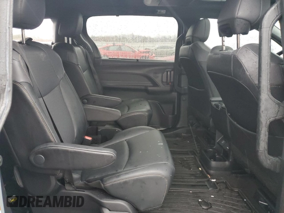 2022 Toyota Sienna XLE Woodland Edition with VIN 5TDASKFC7NS050054, listed as a Copart auction lot 84748544 with 0 mi miles and Salvage Title. Bid and sale history available at carsss.com. Image 11.