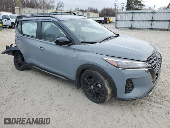 2021 Nissan Kicks SR with VIN 3N1CP5DV1ML517170, listed as a Copart auction lot 48242955 with 24,957 mi miles and Salvage Title. Bid and sale history available at carsss.com. Image 4.