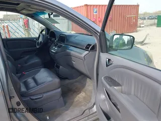 2005 Honda Odyssey EX-L with VIN 5FNRL38755B014826, listed as a IAAI auction lot 42147100 with 145,484 mi miles. Bid and sale history available at carsss.com. Image 5.