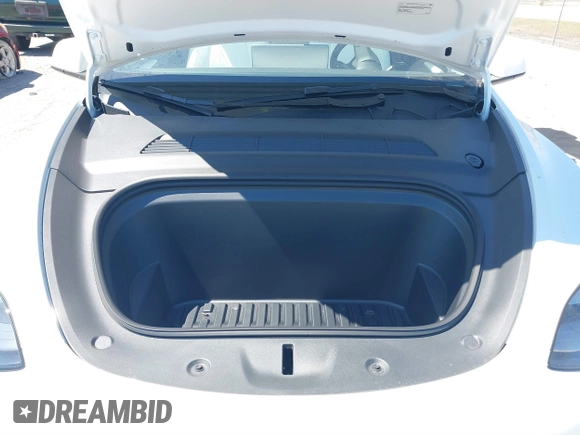 2025 Tesla Model Y Long Range with VIN 7SAYGDED6SF234278, listed as a IAAI auction lot 41781695 with 1,168 mi miles and . Bid and sale history available at DreamBid. Image 10.