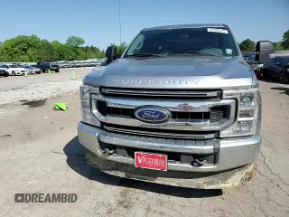 2020 Ford F-250 XL z VIN 1FT7W2BN1LEC69407, wystawiony jako Copart lot #52393575 z przebiegiem Nie podano mil oraz Szkoda całkowita • Salvage title. Historia ofert i sprzedaży dostępna na DreamBid. Obrazek 12.