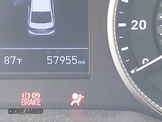 2020 Hyundai Elantra SEL z VIN 5NPD84LF9LH598145, wystawiony jako IAAI lot #42414232 z przebiegiem 57 955 mil mil oraz . Historia ofert i sprzedaży dostępna na DreamBid. Obrazek 16.