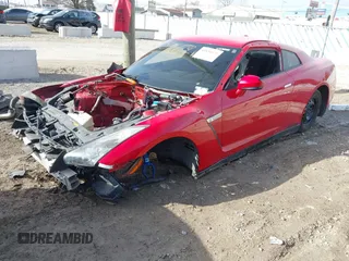 2010 Nissan GT-R Premium z VIN JN1AR5EF8AM231049, wystawiony jako IAAI lot #41834675 z przebiegiem Nie podano mil oraz . Historia ofert i sprzedaży dostępna na DreamBid. Obrazek 22.