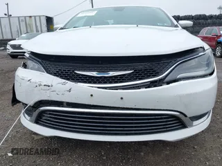 2016 Chrysler 200 Limited with VIN 1C3CCCAB3GN103842, listed as a IAAI auction lot 41940847 with 200,153 mi miles and . Bid and sale history available at carsss.com. Image 17.