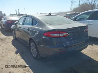 2020 Ford Fusion SE with VIN 3FA6P0H74LR207234, listed as a IAAI auction lot 41764169 with 94,518 mi miles. Bid and sale history available at carsss.com. Image 3.
