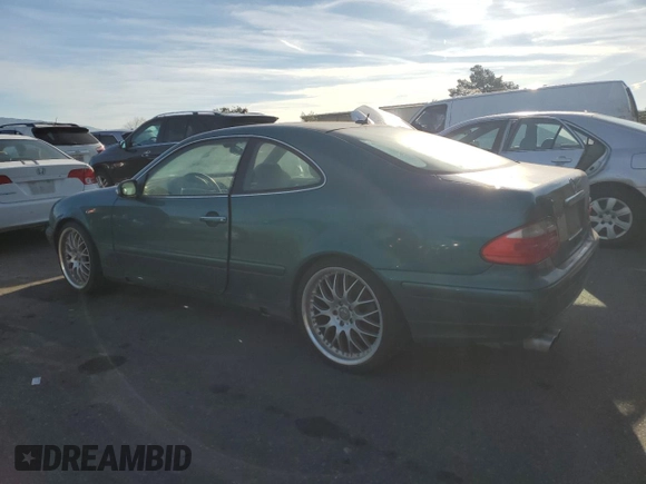 2000 Mercedes-Benz CLK 320/430 with VIN WDBLJ65G5YF150048, listed as a Copart auction lot 86574904 with 183,709 mi miles and Clean Title. Bid and sale history available at DreamBid. Image 2.