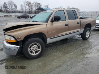 2000 Dodge Dakota Sport with VIN 1B7GL2AN9YS640235, listed as a Copart auction lot 83974074 with 161,896 mi miles and Salvage Title. Bid and sale history available at DreamBid. Image 1.