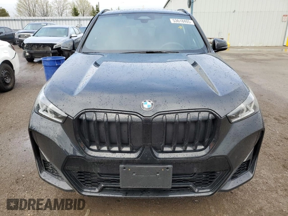 2024 BMW X1 xDrive28i with VIN WBX73EF04R5Z55137, listed as a Copart auction lot 53618405 with 5,160 mi miles and Clean title. Bid and sale history available at DreamBid. Image 5.