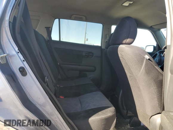 2011 Scion xB z VIN JTLZE4FE7B1133598, wystawiony jako Copart lot #46274705 z przebiegiem 207 234 mil mil oraz Czysty tytuł • Clean title. Historia ofert i sprzedaży dostępna na DreamBid. Obrazek 10.