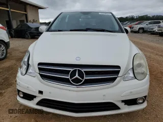 2009 Mercedes-Benz R 3.5L with VIN 4JGCB65E79A092256, listed as a Copart auction lot 79329064 with 243,943 mi miles and Salvage Title. Bid and sale history available at DreamBid. Image 5.