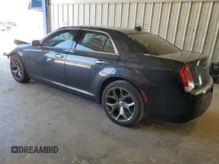 2019 Chrysler 300 Limited with VIN 2C3CCAEGXKH528082, listed as a Copart auction lot 54342925 with 154,783 mi miles and Clean Title. Bid and sale history available at DreamBid. Image 2.