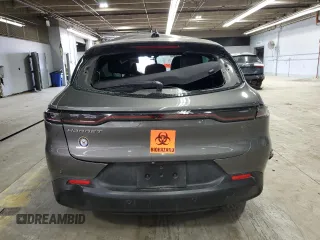 2024 Dodge Hornet GT Plus z VIN ZACNDFBN7R3A12165, wystawiony jako Copart lot #49233215 z przebiegiem Nie podano mil oraz Szkody całkowita. Historia ofert i sprzedaży dostępna na DreamBid. Obrazek 6.
