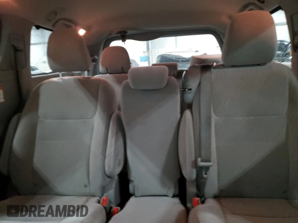 2019 Toyota Sienna LE Auto Access Seat with VIN 5TDKZ3DC6KS005563, listed as a Copart auction lot 49062175 with 174,450 mi miles and Salvage Title. Bid and sale history available at DreamBid. Image 10.