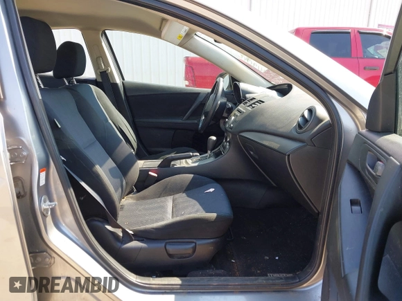 2010 Mazda 3 i SV with VIN JM1BL1SF3A1113993, listed as a IAAI auction lot 41901098 with 182,727 mi miles and . Bid and sale history available at DreamBid. Image 5.