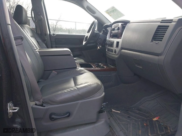 2008 Dodge Ram 1500 SLT with VIN 1D7HU18228S628151, listed as a IAAI auction lot 41563519 with 274,532 mi miles. Bid and sale history available at carsss.com. Image 5.