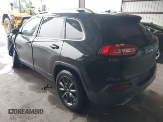 2014 Jeep Cherokee Limited with VIN 1C4PJMDS4EW182532, listed as a IAAI auction lot 42368726 with 124,060 mi miles and . Bid and sale history available at DreamBid. Image 3.