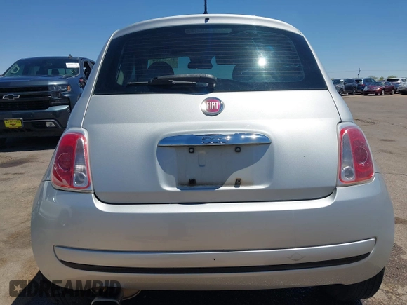 2014 FIAT 500 Pop z VIN 3C3CFFAR9ET188043, wystawiony jako IAAI lot #42082587 z przebiegiem 187 513 mil mil oraz . Historia ofert i sprzedaży dostępna na DreamBid. Obrazek 17.