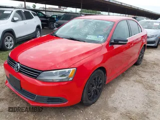 2013 Volkswagen Jetta SE with VIN 3VWDP7AJ1DM407600, listed as a IAAI auction lot 41955842 with Not provided miles and . Bid and sale history available at DreamBid. Image 2.