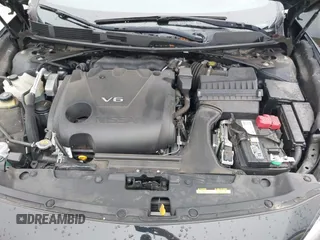 2019 Nissan Maxima SV with VIN 1N4AA6AV2KC379623, listed as a IAAI auction lot 41914602 with 111,009 mi miles and . Bid and sale history available at DreamBid. Image 10.