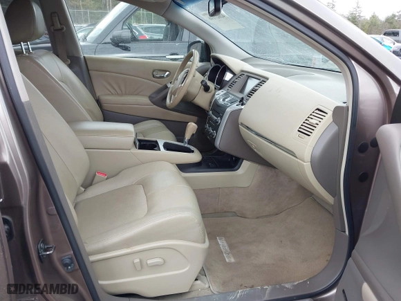 2010 Nissan Murano SL with VIN JN8AZ1MW1AW137143, listed as a IAAI auction lot 42027146 with 110,895 mi miles. Bid and sale history available at carsss.com. Image 5.