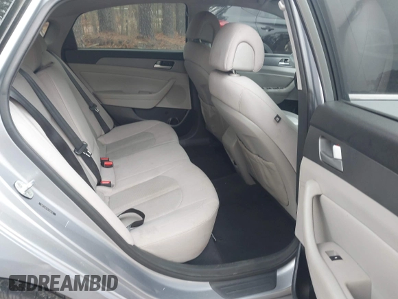 2015 Hyundai Sonata SE with VIN 5NPE24AF6FH160079, listed as a IAAI auction lot 41952638 with 164,497 mi miles and . Bid and sale history available at DreamBid. Image 8.