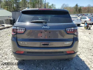 2022 Jeep Compass Latitude Lux with VIN 3C4NJDFB2NT164072, listed as a Copart auction lot 55399095 with 33,666 mi miles and Salvage title. Bid and sale history available at DreamBid. Image 6.