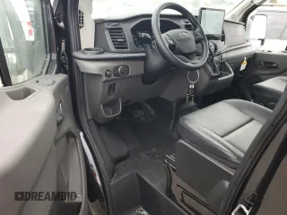 2024 Ford Transit Cargo with VIN 1FTBR1C86RKA98779, listed as a Copart auction lot 70473944 with 35 mi miles and Salvage Title. Bid and sale history available at DreamBid. Image 8.