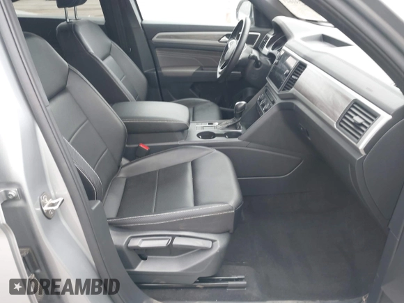 2021 Volkswagen Atlas SE с VIN 1V2WC2CA5MC236132, выставлен на аукционе IAAI как лот 42391621 с пробегом 55 145 миль миль и . История ставок и продаж доступна на DreamBid. Изображение 5.