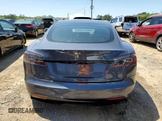 2021 Tesla Model S Long Range z VIN 5YJSA1E56MF456558, wystawiony jako Copart lot #51759745 z przebiegiem 39 537 mil mil oraz Szkoda całkowita • Salvage title. Historia ofert i sprzedaży dostępna na DreamBid. Obrazek 6.