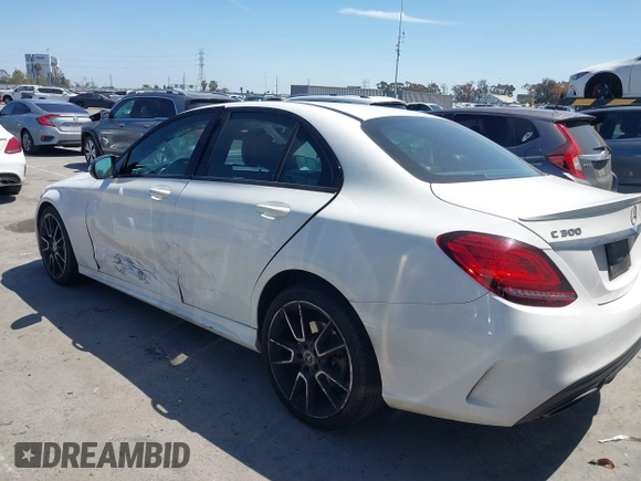 2019 Mercedes-Benz C 300 with VIN 55SWF8DBXKU313935, listed as a IAAI auction lot 42023753 with 120,777 mi miles and . Bid and sale history available at DreamBid. Image 14.