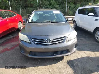 2013 Toyota Corolla L с VIN 5YFBU4EE2DP169733, выставлен на аукционе IAAI как лот 42300007 с пробегом 86 022 миль миль и . История ставок и продаж доступна на DreamBid. Изображение 12.