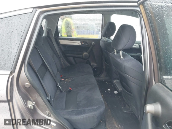2011 Honda CR-V SE with VIN 5J6RE4H49BL110385, listed as a IAAI auction lot 41091191 with 209,187 mi miles. Bid and sale history available at carsss.com. Image 8.