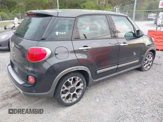 2014 FIAT 500L Trekking with VIN ZFBCFADH3EZ011646, listed as a IAAI auction lot 42107103 with 179,995 mi miles. Bid and sale history available at carsss.com. Image 4.