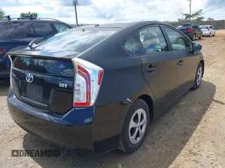 2015 Toyota Prius Four z VIN JTDKN3DU7F1945457, wystawiony jako IAAI lot #42341230 z przebiegiem 403 910 mil mil oraz . Historia ofert i sprzedaży dostępna na DreamBid. Obrazek 4.