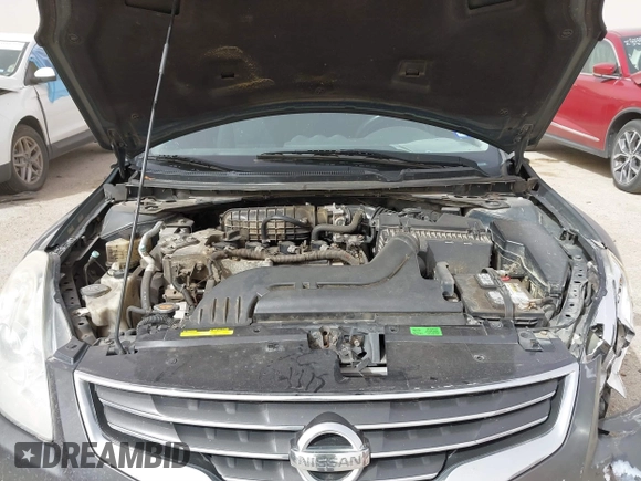 2011 Nissan Altima 2.5 S with VIN 1N4AL2AP9BC125752, listed as a IAAI auction lot 41807260 with 234,204 mi miles. Bid and sale history available at carsss.com. Image 10.